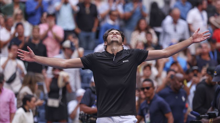 Mundo do ténis consternado com duas mortes súbitas no ATP Finals