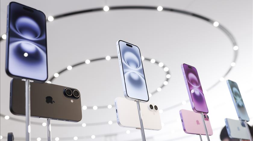 Apple lança novos iPhone 16 com inteligência artificial e um novo botão
