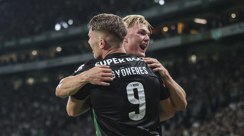 Adeus, Gyökeres. Conrad Harder é o novo número 9 do Sporting