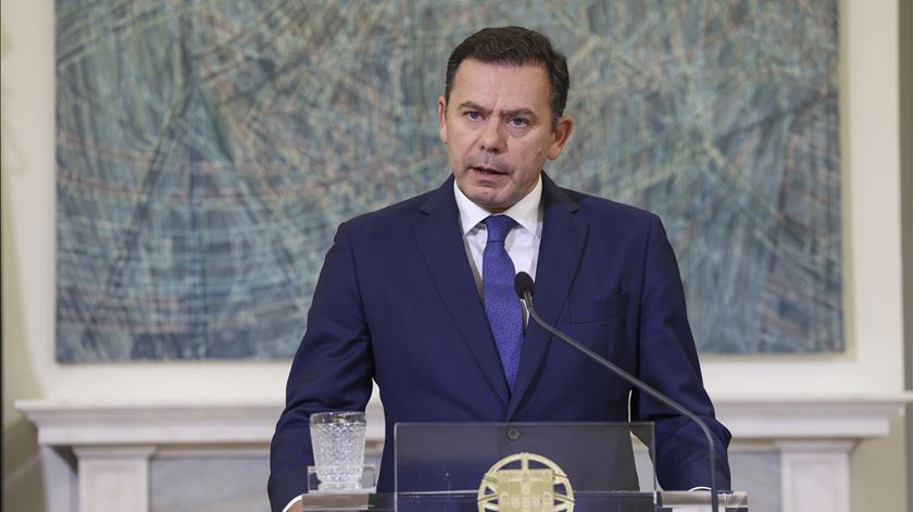 "Não queremos portugueses de ocasião": Montenegro aplaude nova lei da nacionalidade