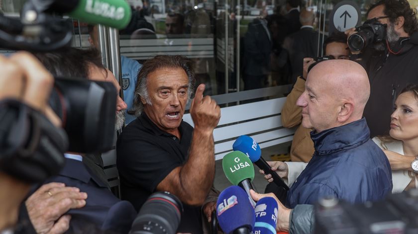 Lesados do BES acreditam que já há prova para condenar, não querem “prisões”, mas “compensações”