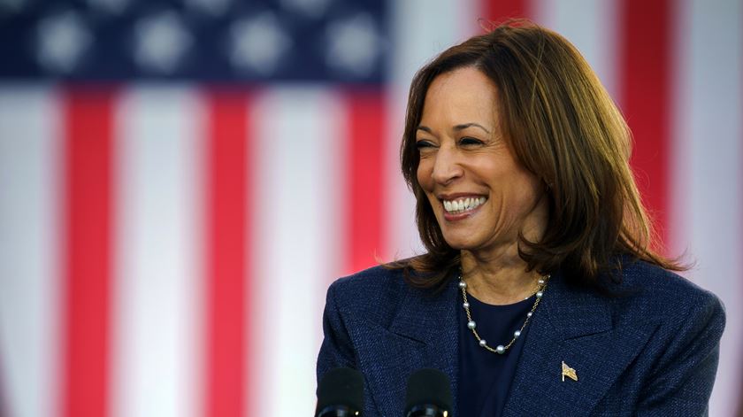 Trump acaba com proteção dos Serviços Secretos a Kamala Harris