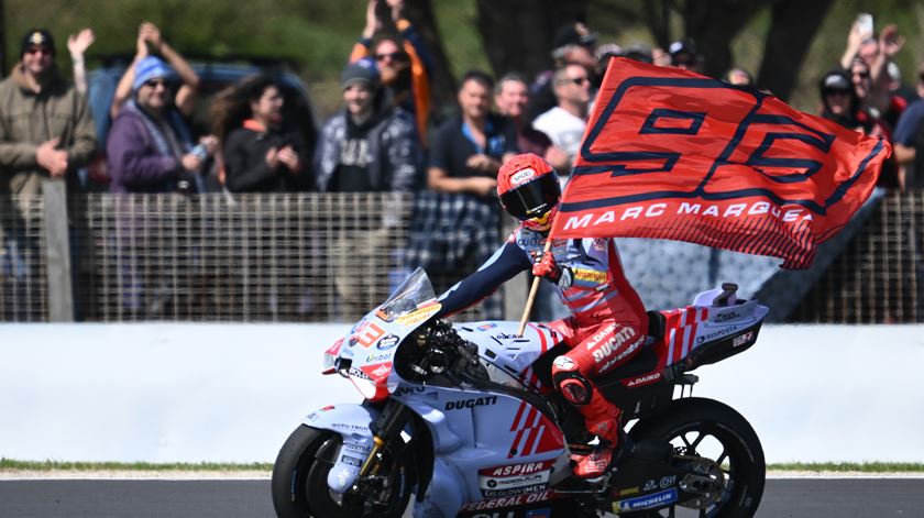 Marc Márquez vence na Austrália e Jorge Martin alarga vantagem no campeonato