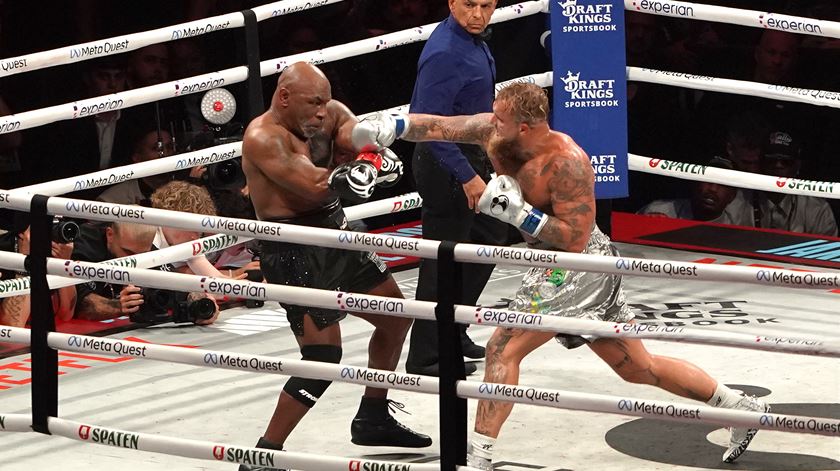 Combate de boxe entre Jake Paul vs Mike Tyson. Foto: Dustin Safranek/EPA