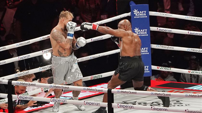 Combate de boxe entre Jake Paul vs Mike Tyson. Foto: Dustin Safranek/EPA