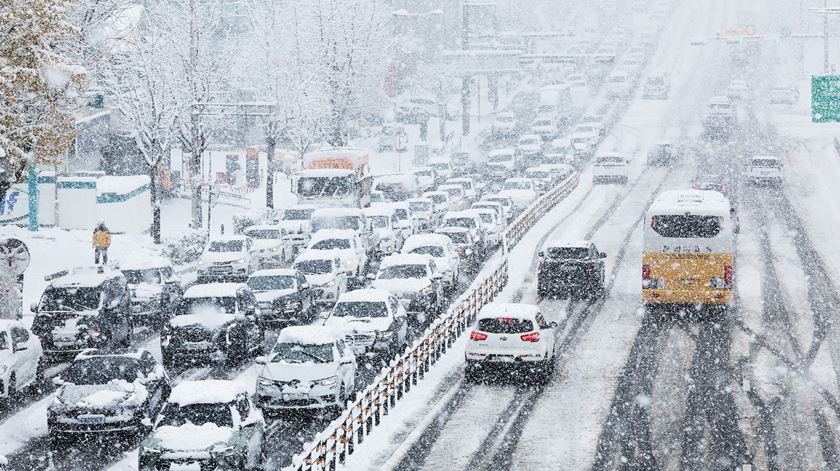 Tempestade de neve na Coreia do Sul faz cinco mortos