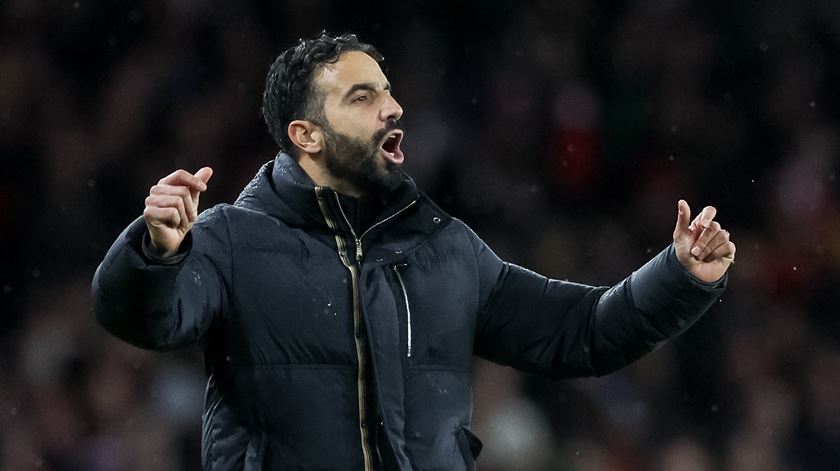 Amorim derrotado pelo Arsenal