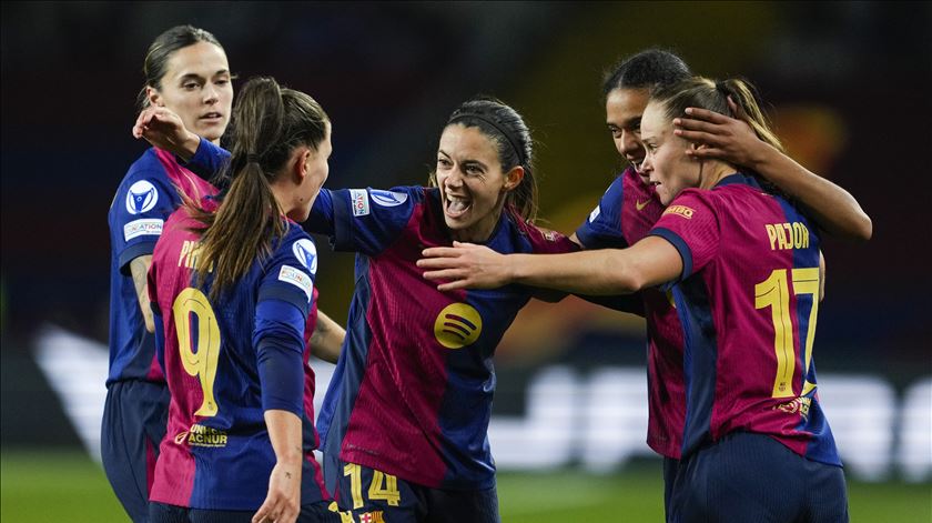 Barcelona de Kika Nazareth entre as equipas apuradas para os "quartos" da Champions