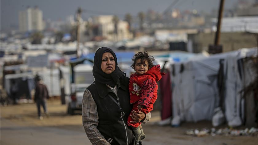 Autoridades de Gaza anunciam encerramento de hospital por Israel