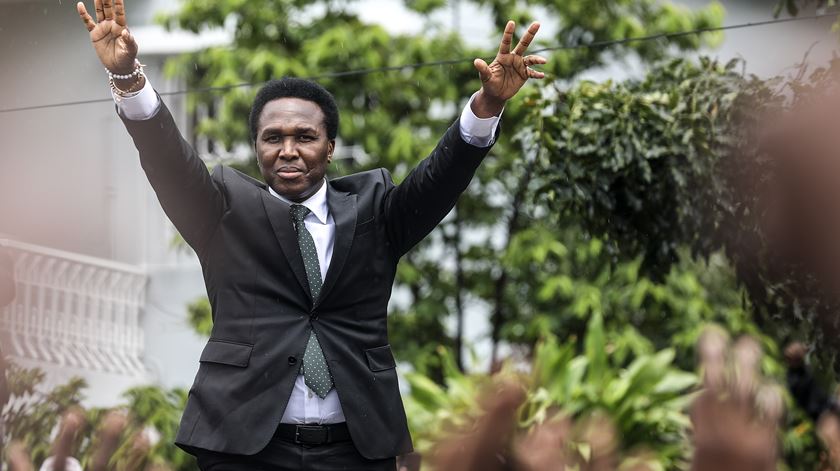 Secretário de Estado português reuniu-se com Venâncio Mondlane em Maputo