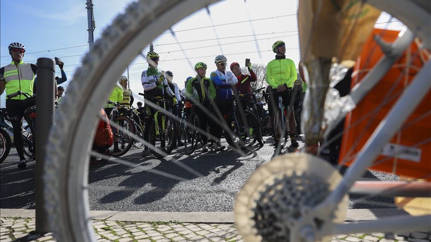 Marcha de Bicicleta pela Segurança e Respeito na Estrada. Foto: Tiago Petinga/Lusa