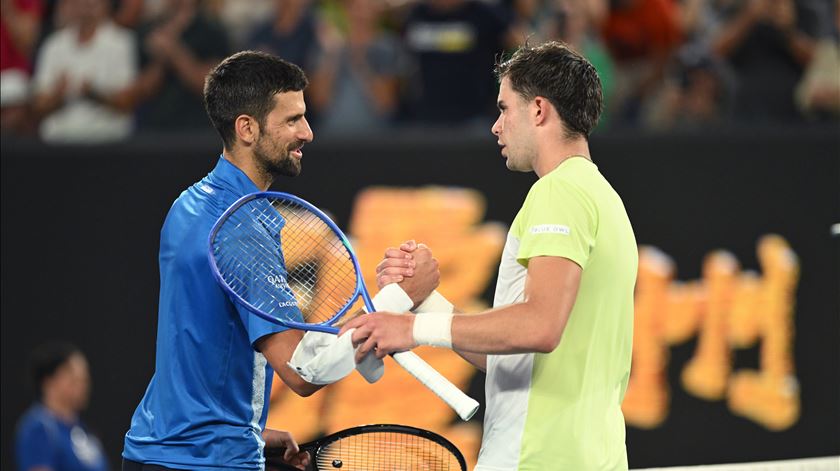 Jaime Faria perde, mas saca um "set" a Djokovic e no final recebe elogio. "Futuro brilhante"