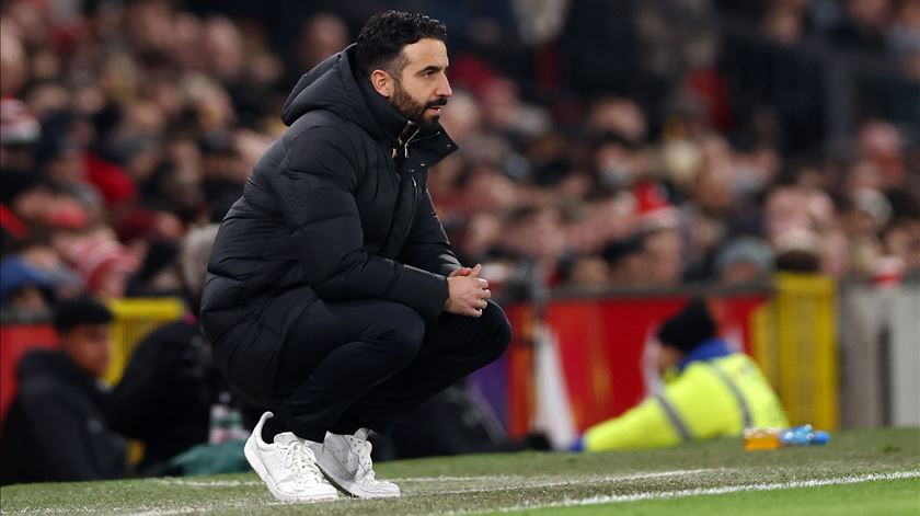 “O Ruben e a equipa sofreram na Premier League. Isso vai ajudar-nos no futuro”: o plano do CEO do United “O Ruben e a equipa sofreram na Premier League. Isso vai ajudar-nos no futuro”: o plano do CEO do United