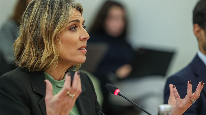 Caso das Gémeas. Sandra Felgueiras questiona "silêncios" do Presidente da República