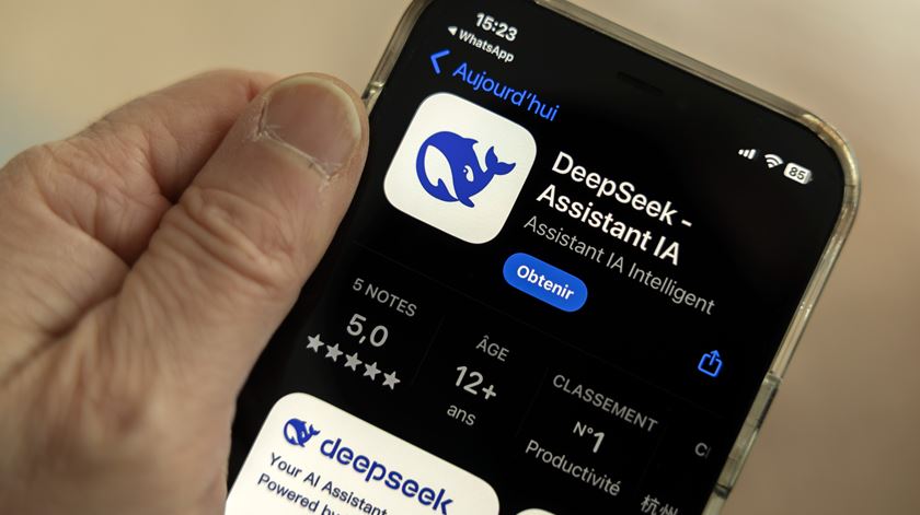 Taiwan proíbe agências governamentais de utilizar aplicação chinesa DeepSeek
