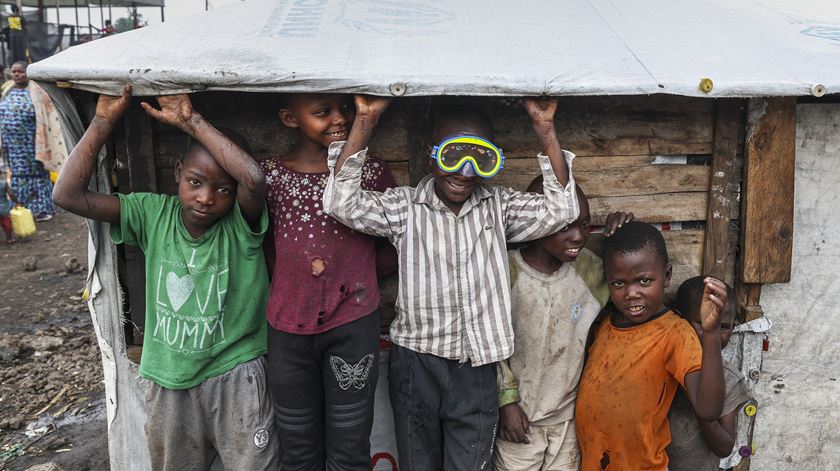 Congo. Doença desconhecida mata mais de 50 pessoas num mês