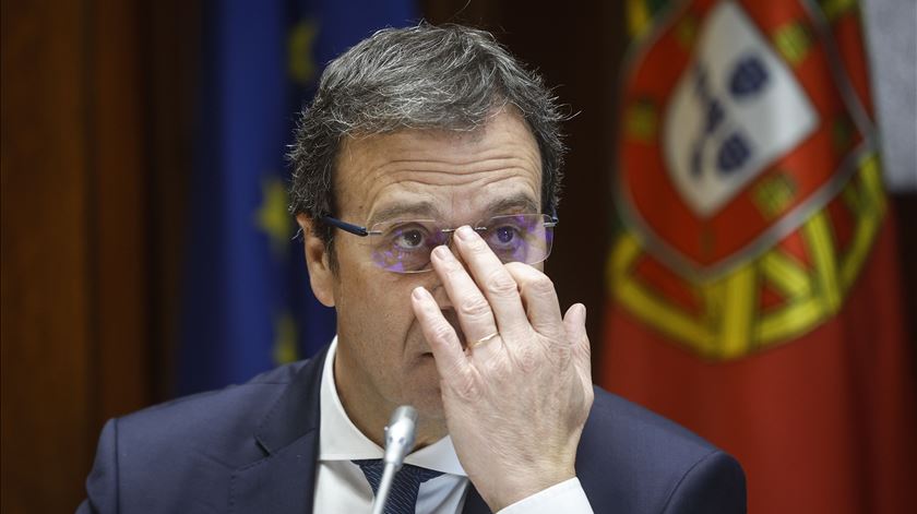 Autarcas do PSD defendem “idoneidade” de Hernâni Dias