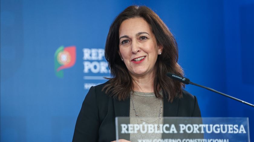 Governo aprova mais magistrados para o MP e novo regime de crimes online