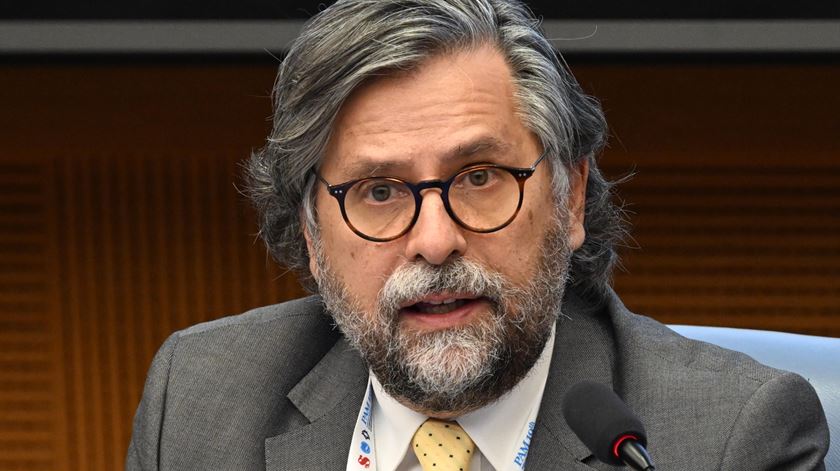 Líder dos TSD diz que CIP deu "sinal encorajador" à UGT, mas "cabe também ao Governo dizer se dá respaldo"