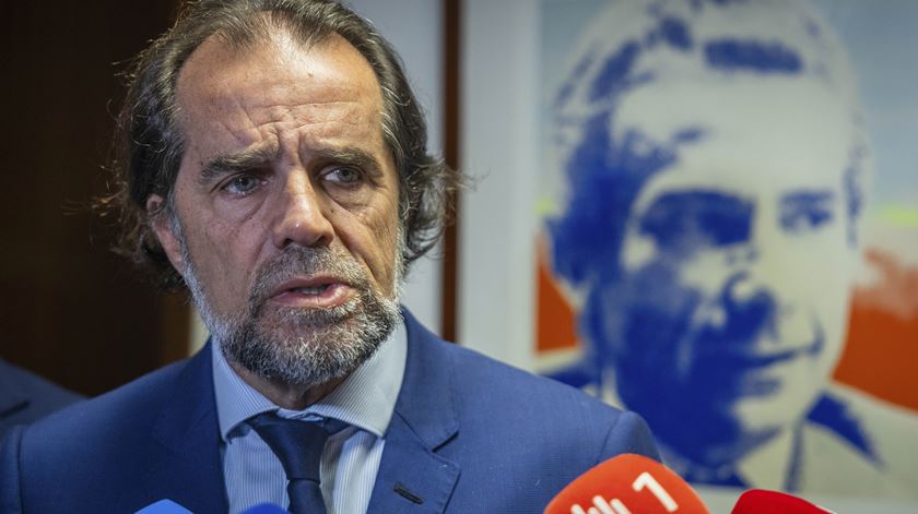 Madeira. Albuquerque toma posse a 15 de abril, parlamento regional a 10