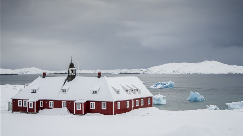 Berlim e Londres discutem missão militar da NATO na Gronelândia