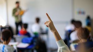 FNE diz que violência escolar está a aumentar por falta de recursos humanos