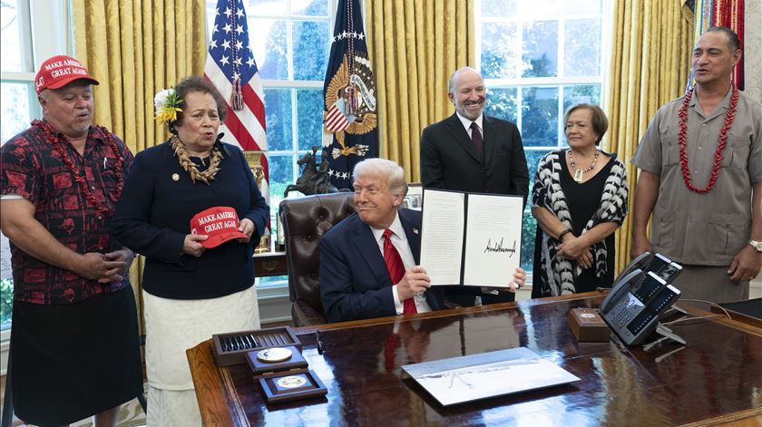 Trump reautoriza pesca comercial em santuário marinho do Oceano Pacífico