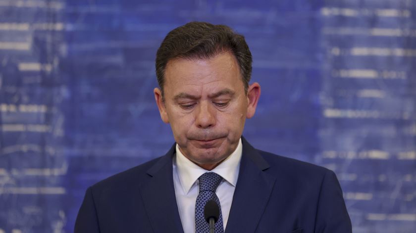 Transparência da meia -noite: Montenegro revela sete novos clientes de spinumviva