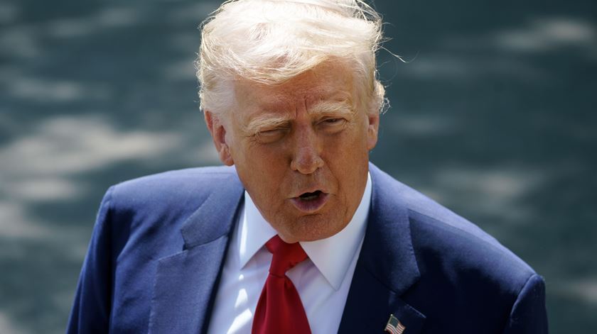 Trump anuncia "Grande progresso" Nas negociações entre a China e os Estados Unidos