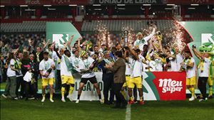 Tondela e Alverca regressam à I Liga