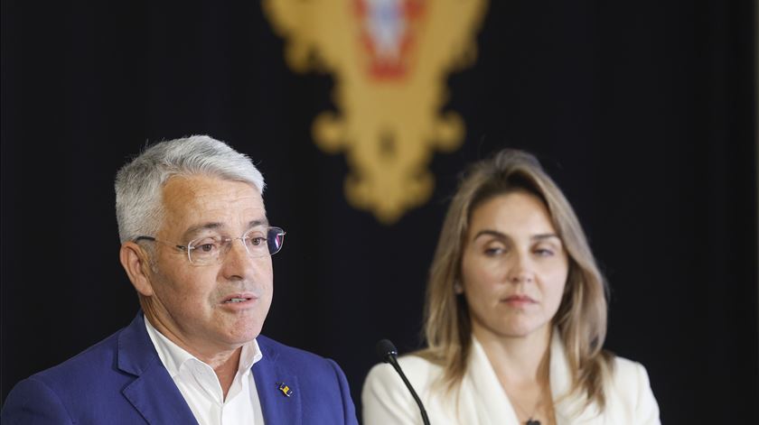 JPP quer Madeira a enviar bombeiros para ajudar a combater incêndios