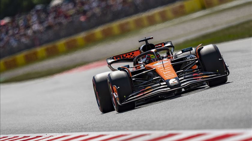 F1. Oscar Piastri controla e vence Grande Prémio de Espanha