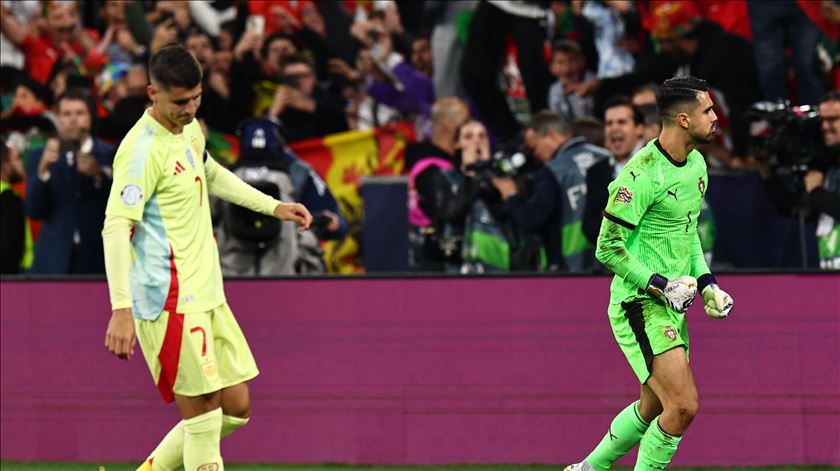 Morata ameaçado de morte após penálti falhado contra Portugal Morata ameaçado de morte após penálti falhado contra Portugal
