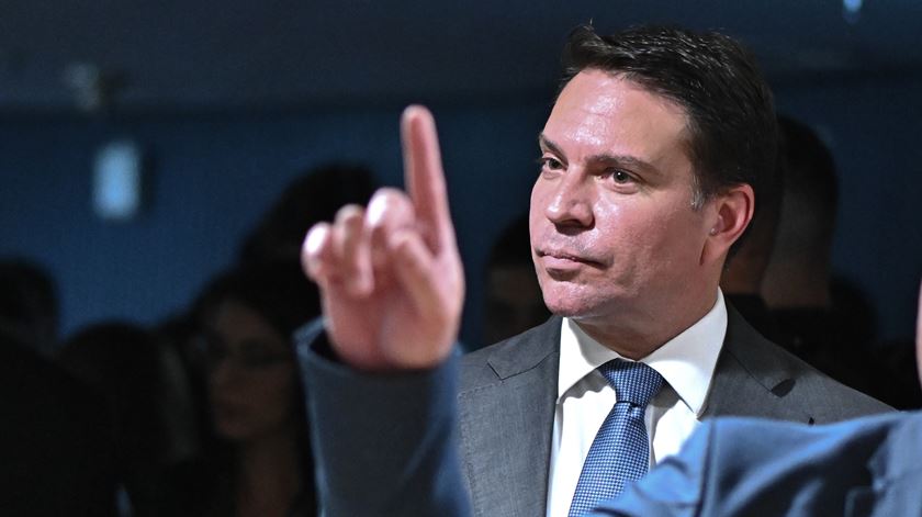 Ex-chefe dos serviços secretos brasileiros detido pelo ICE nos EUA