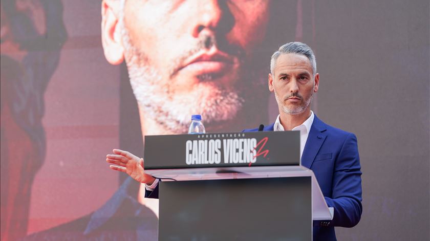 Objetivo Braga campeão? Carlos Vicens não se sente pressionado