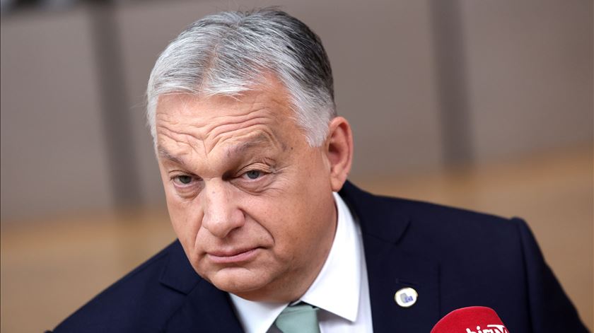 Orbán diz que petróleo tem de chegar à Hungria. “Tudo o resto é um conto de fadas"