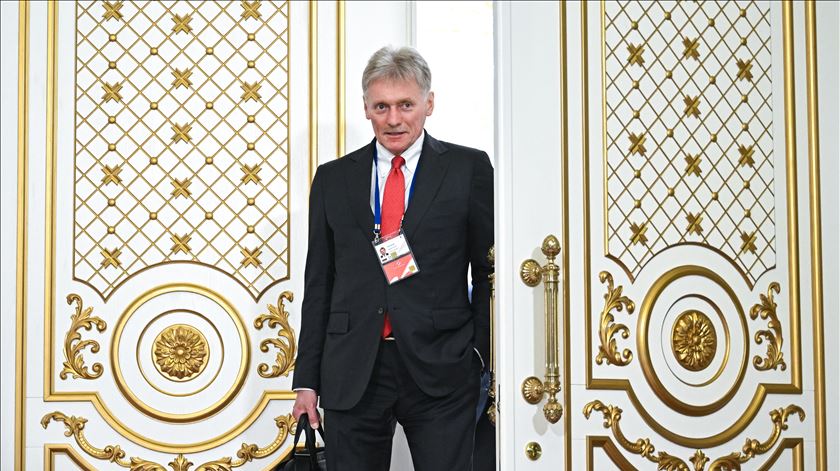 Kremlin continua interessado na paz, apesar de ataque a Kiev