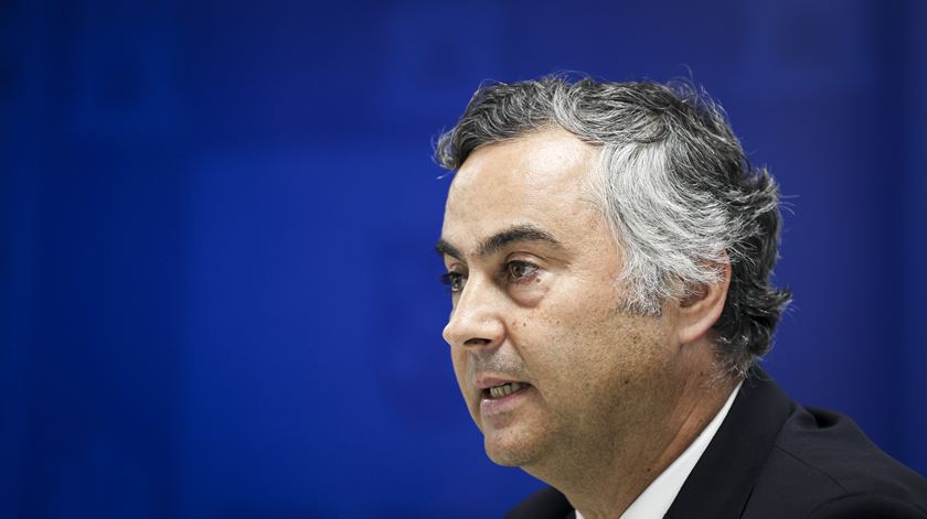 Cidadania sem identidade de género por ser tema "muito complexo", diz ministro