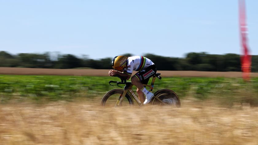 Evenepoel abandona a Volta a França e acende a luta pelo pódio
