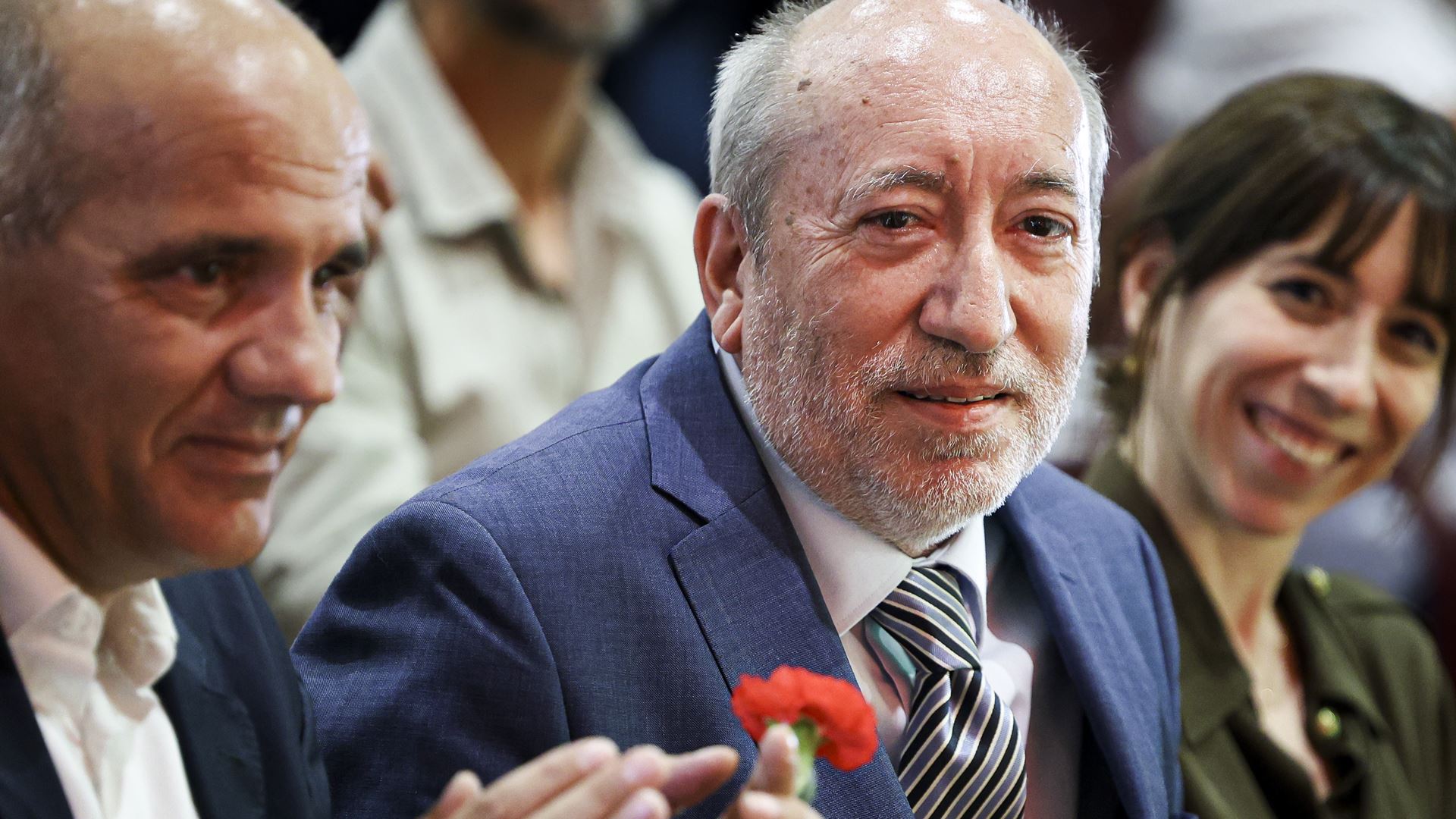 António Filipe. Ministra do Trabalho fez "declaração de guerra a quem trabalha"