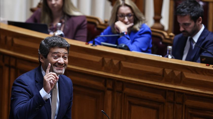 Parlamento remete para Ministério Público divulgação de nomes de crianças pelo Chega