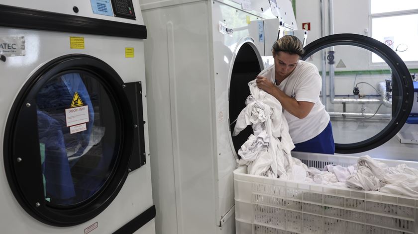 Governo vai apresentar proposta a Bruxelas para reforçar programa E-Lar