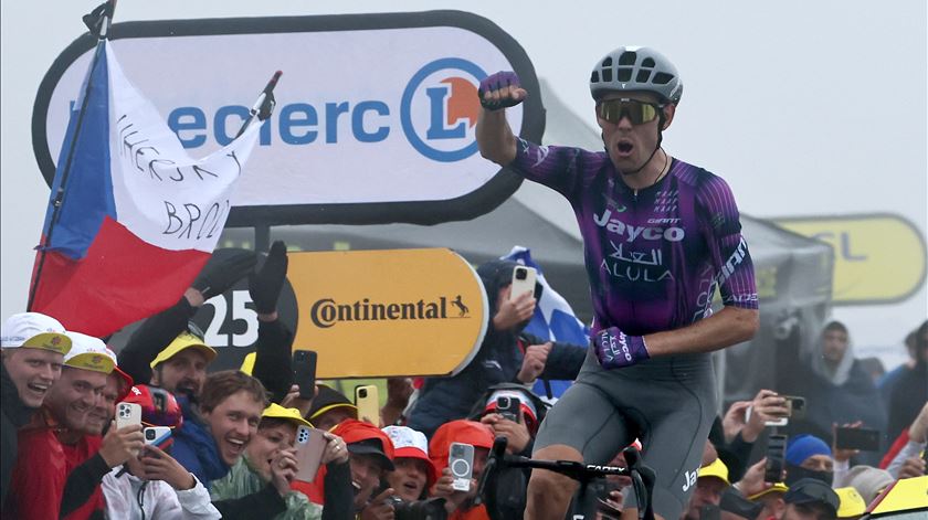 O'Connor vence etapa "rainha" do Tour, Pogacar reforça liderança