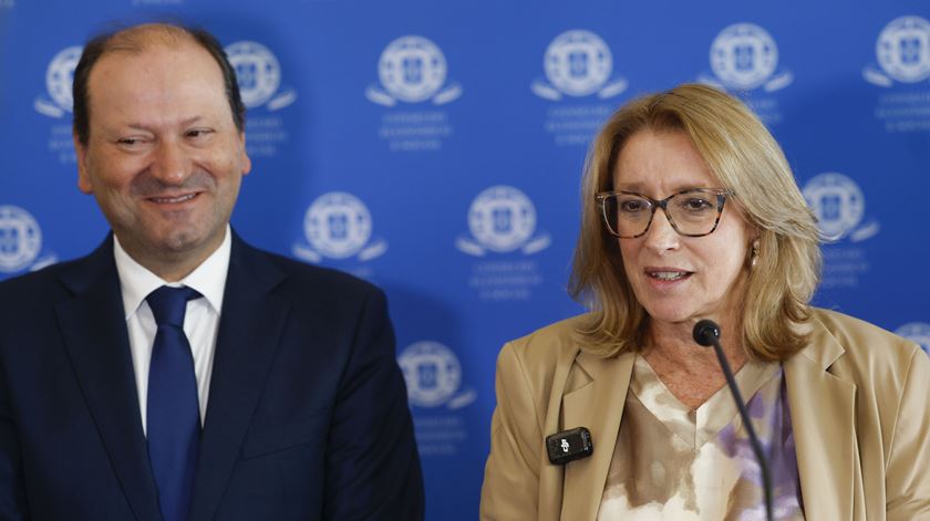 Governo quer acabar com penas de prisão para quem ocultar contratos à Segurança Social