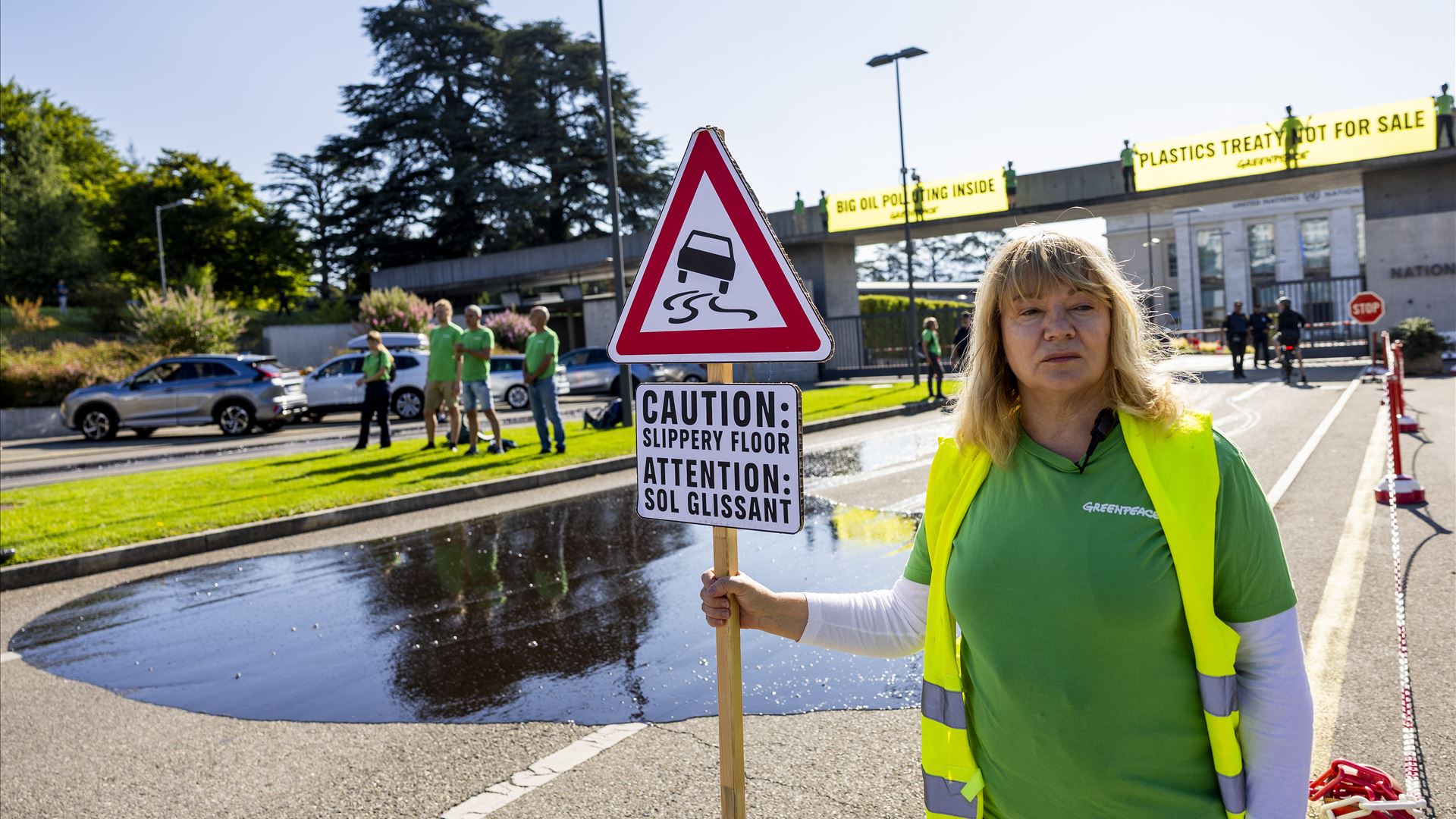 Greenpeace acusa petrolíferas de obterem 