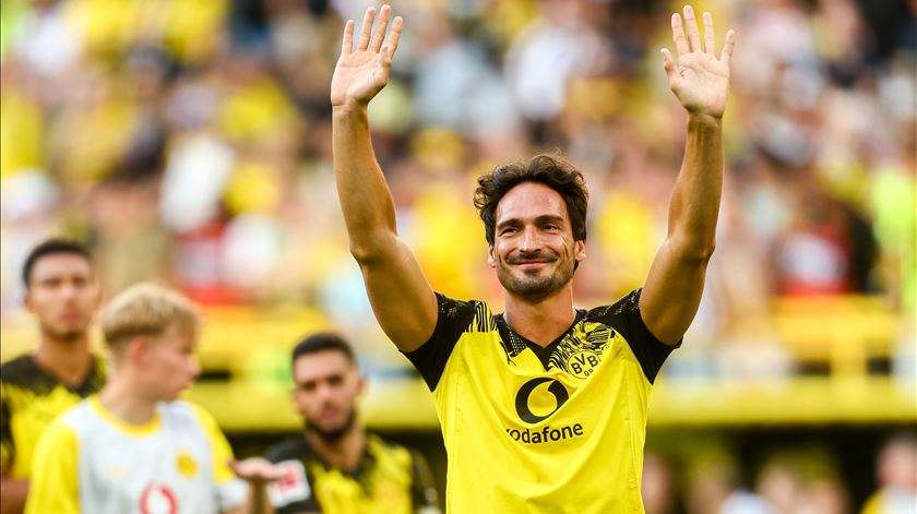 Hummels despede-se com derrota