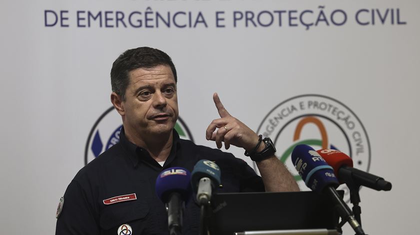 Proteção Civil mantém alerta máximo em Coimbra apesar de cenário mais estável no Mondego