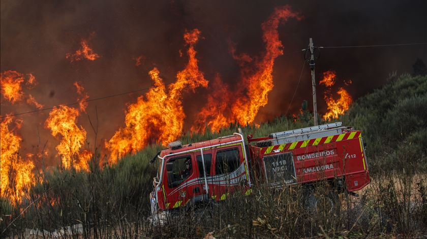 “Esta encosta é o sono da morte”. O dia em que Alvoco passou a ver apenas cinzas