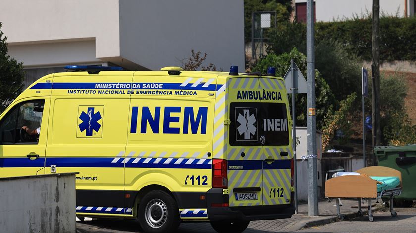 Governo vai avançar com nova Lei Orgânica do INEM até final de janeiro de 2026