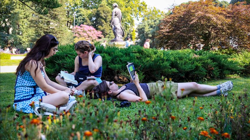 Feira do Livro do Porto supera maior afluência de sempre com mais de 254 mil visitantes